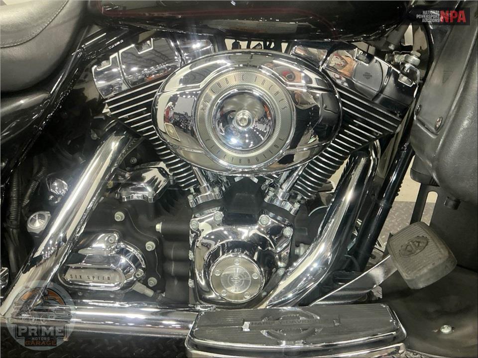 2008 Harley-Davidson FLHTCU ULTRA CLASSIC ELECTRA GLIDE — фото 6