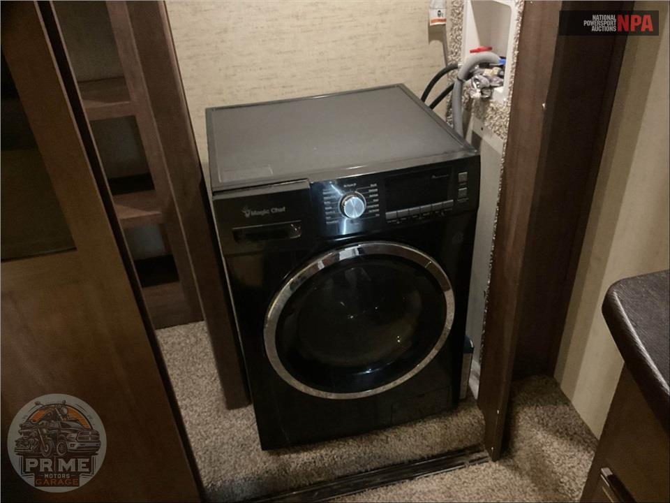 2018 Sierra By Forest River M-384QBOK - FIFTH WHEEL SERIES — фото 31