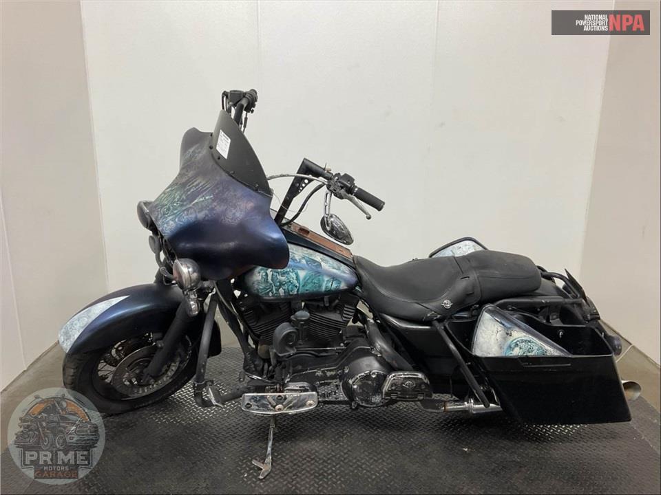 2004 Harley-Davidson FLHRCI ROAD KING CLASSIC — фото 3