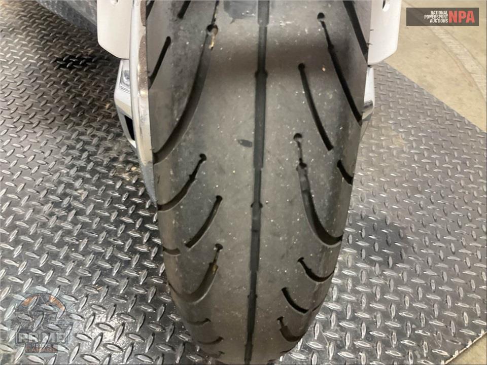 2005 Honda GL18005 GOLDWING — фото 21