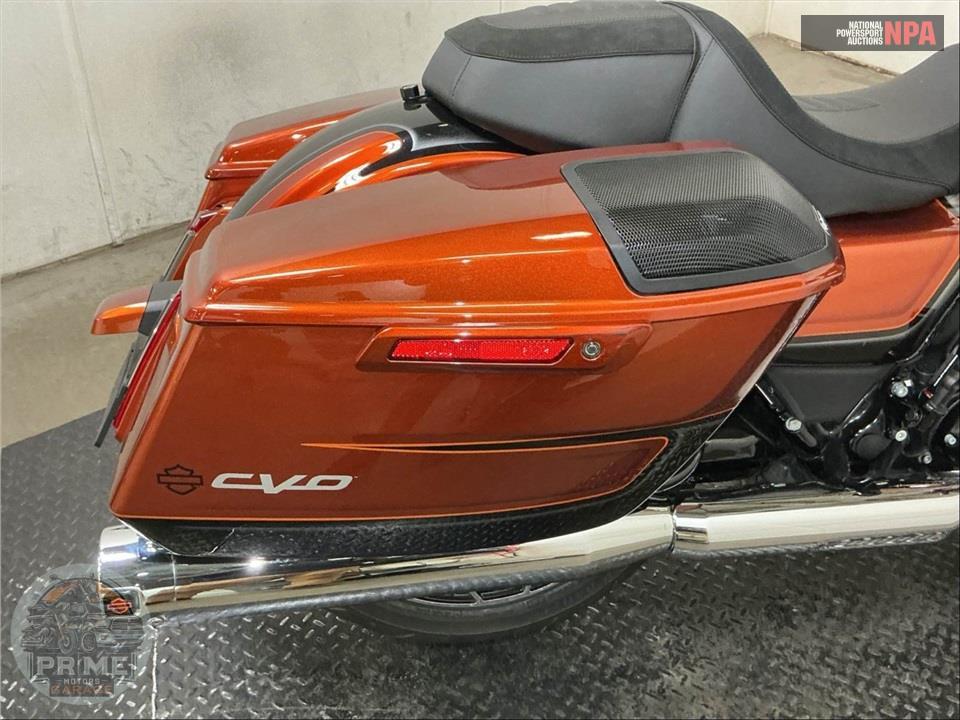 2023 Harley-Davidson FLTRXSE CVO ROAD GLIDE — фото 27