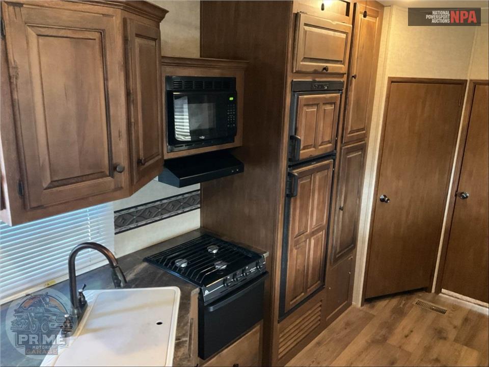 2015 Keystone Rv M-324 FWBHS - SPRINTER FIFTH WHEEL SERIES — фото 7