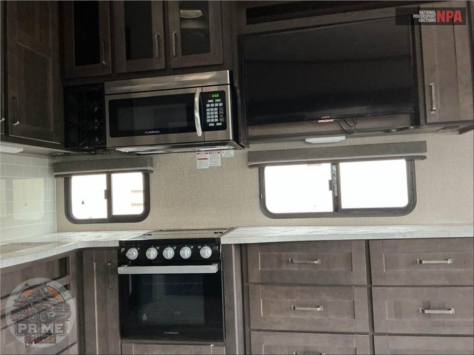 2021 Grand Design Recreational Vehicles M-260RD - REFLECTION FIFTH WHEEL SERIES — фото 14