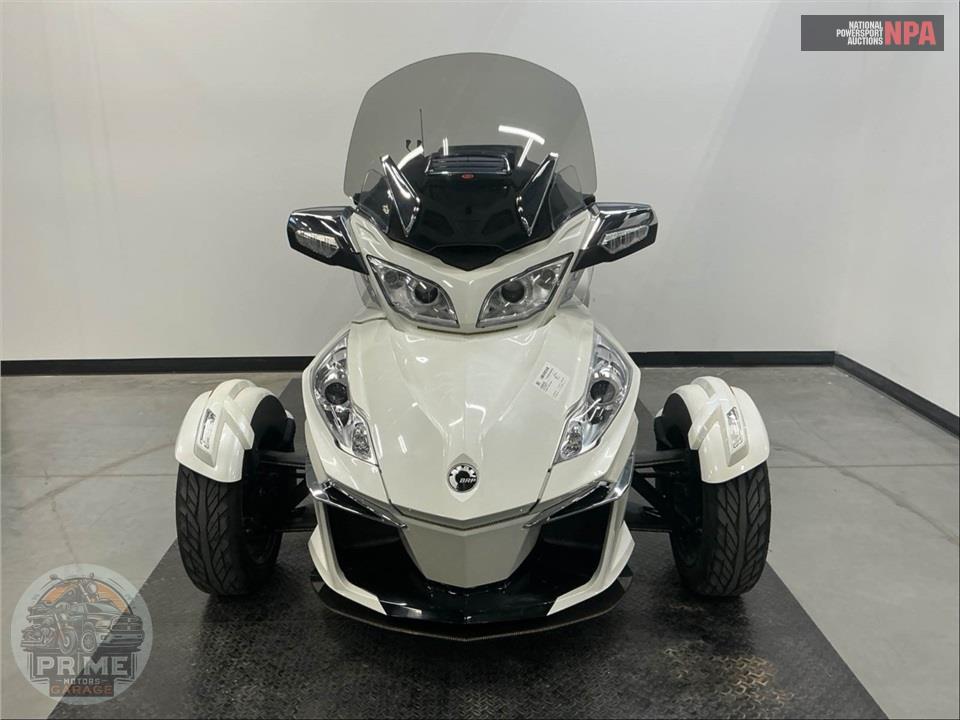 2016 Can-Am SPYDER RT SE6 LIMITED — фото 2