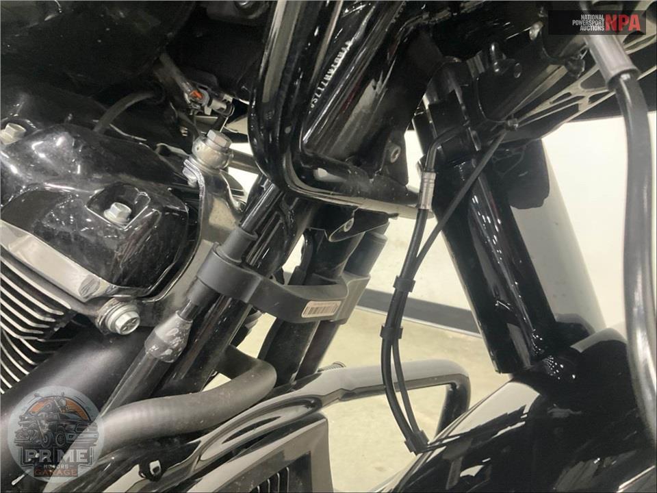2025 Harley-Davidson FLTRX ROAD GLIDE — фото 12