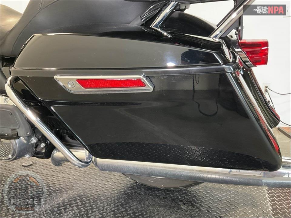 2022 Harley-Davidson FLHTK ULTRA LIMITED — фото 21