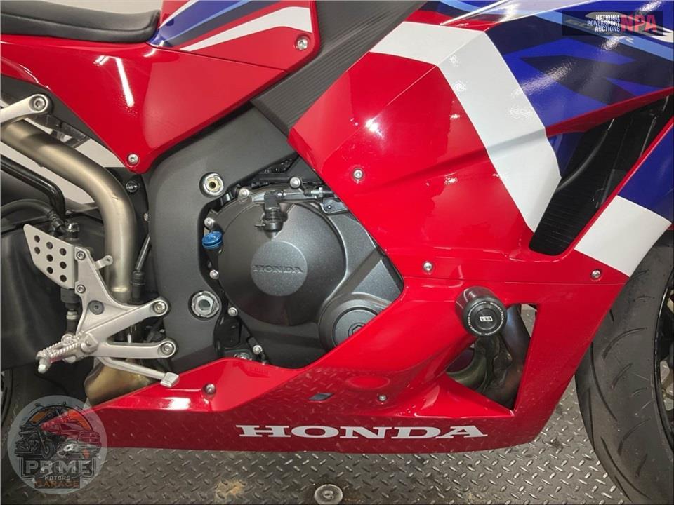 2022 Honda CBR600RR — фото 6