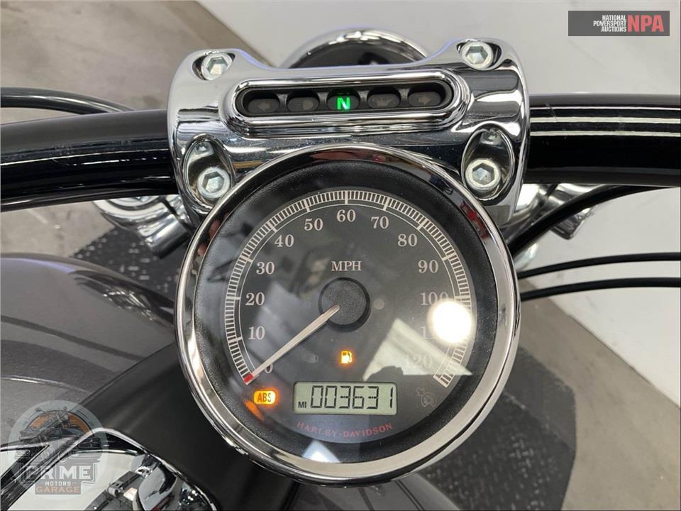 2015 Harley-Davidson FXSB BREAKOUT — фото 5