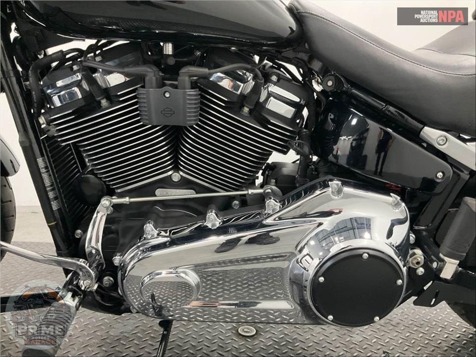 2019 Harley-Davidson FLSB SPORT GLIDE — фото 7
