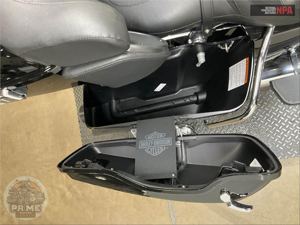 2021 Harley-Davidson FLHTK ULTRA LIMITED — фото 17