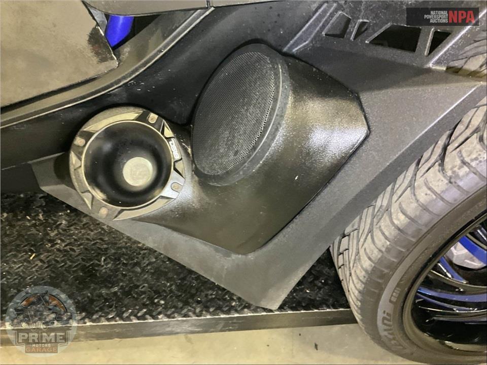 2021 Polaris SLINGSHOT R AUTODRIVE — фото 19