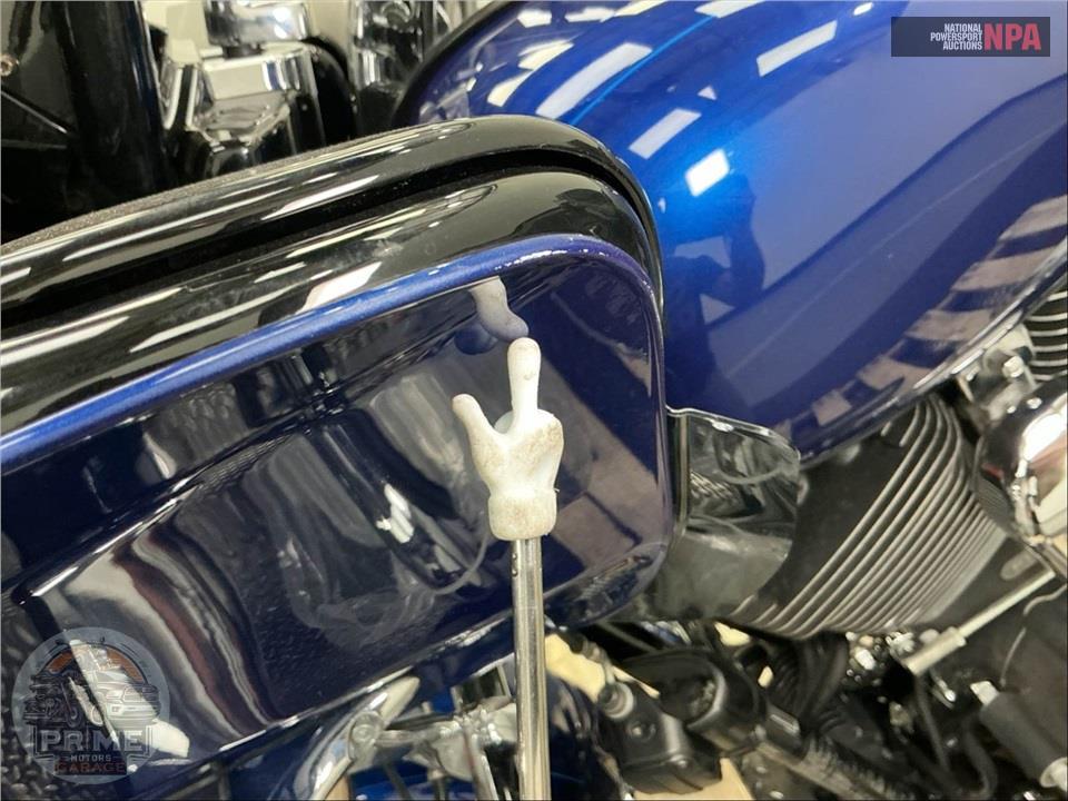 2015 Harley-Davidson FLTRXS ROAD GLIDE SPECIAL — фото 17