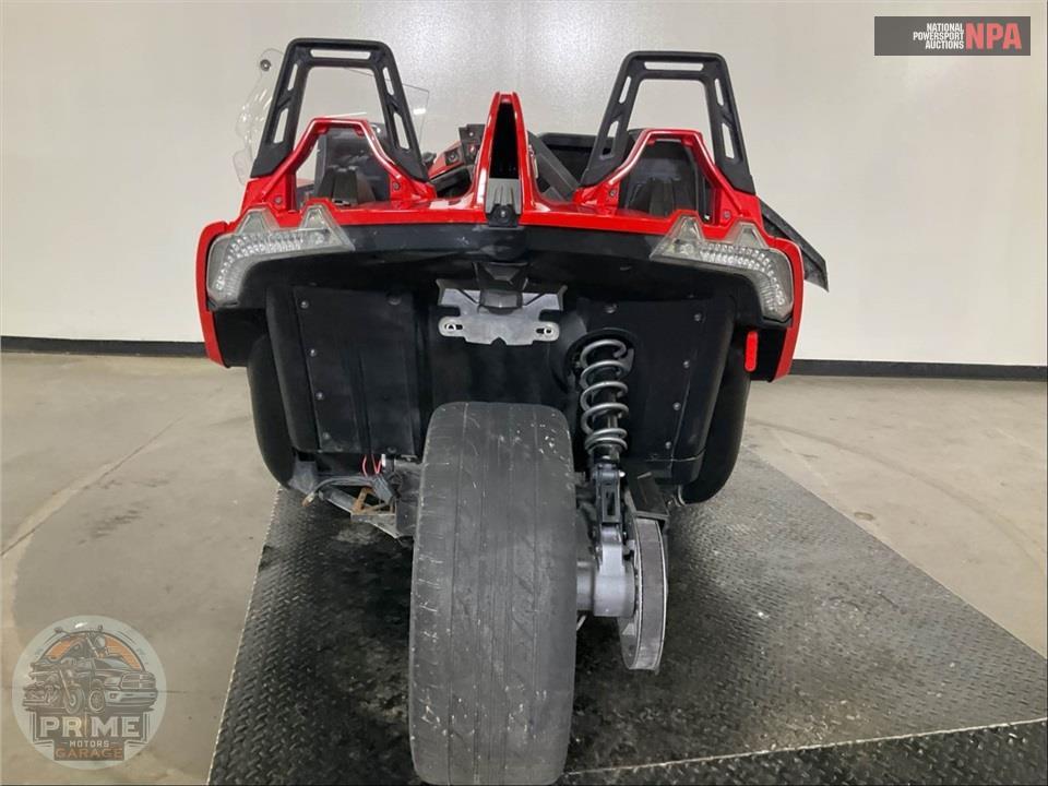 2015 Polaris SLINGSHOT SL — фото 4