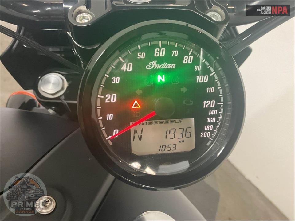 2025 Indian Motorcycle SPORT SCOUT LIMITED (BLACK) — фото 5