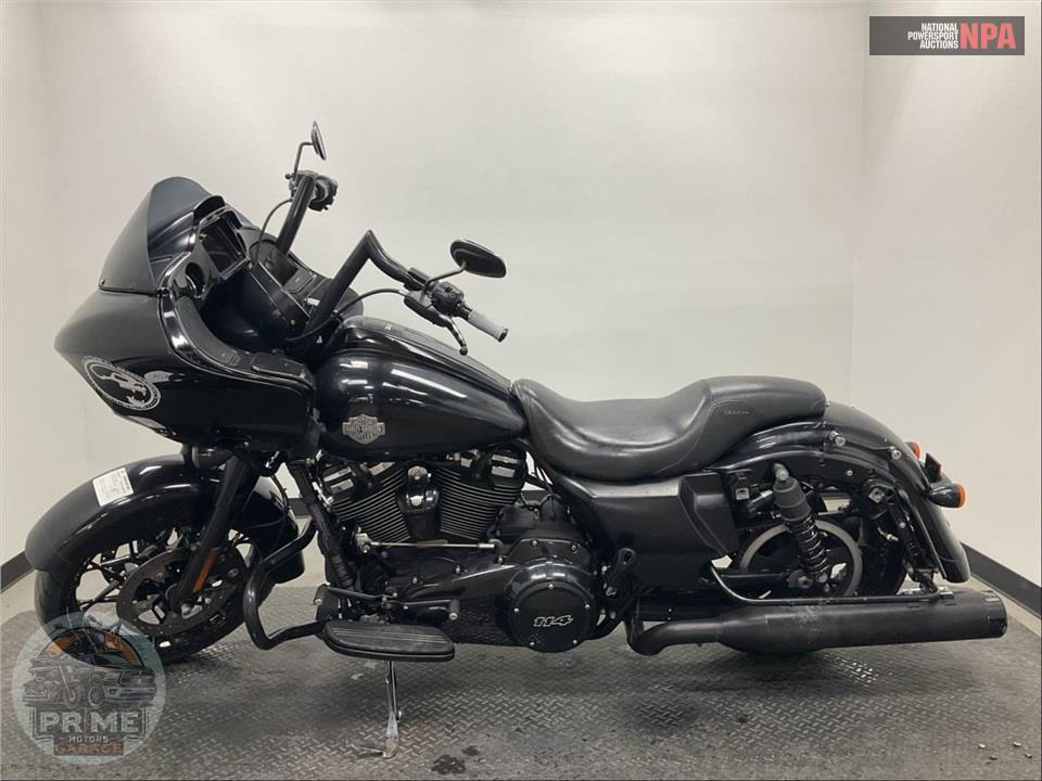 2021 Harley-Davidson FLTRXS ROAD GLIDE SPECIAL — фото 3
