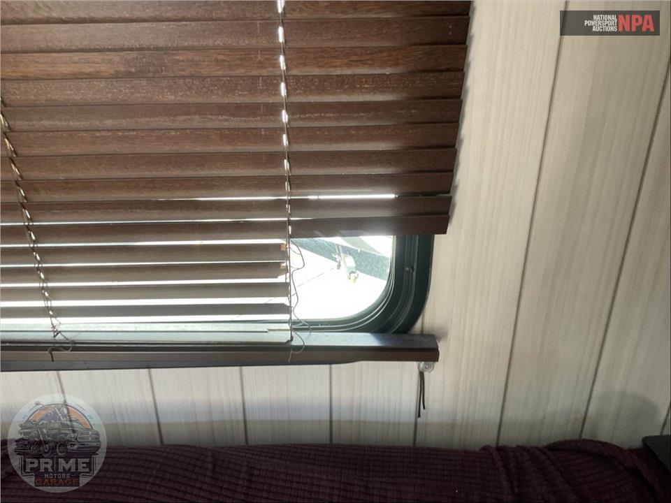 2019 Crossroads Rv M-259 RL - SUNSET TRAIL SUPER LITE SERIES — фото 31