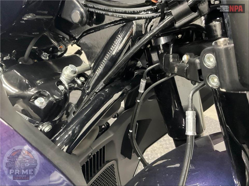 2025 Harley-Davidson FLHXU STEET GLIDE ULTRA — фото 11