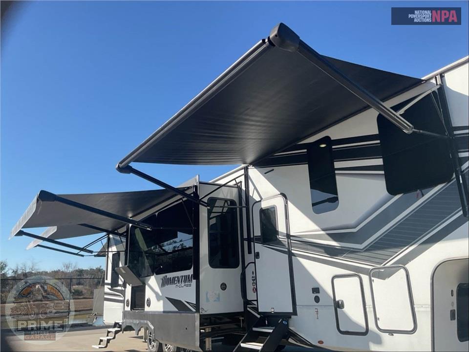 2023 Grand Design Recreational Vehicles M-395MS - MOMENTUM M-CLASS TOY HAULER TOY HAULER SERIES — фото 31