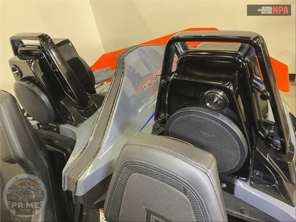 2021 Polaris SLINGSHOT R AUTODRIVE — фото 21
