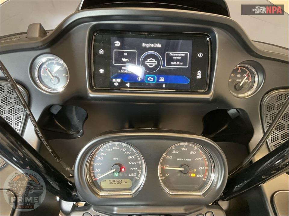 2019 Harley-Davidson FLTRU ROAD GLIDE ULTRA — фото 5