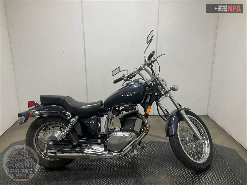 2015 Suzuki LS650L5 BOULEVARD S40 — фото 1