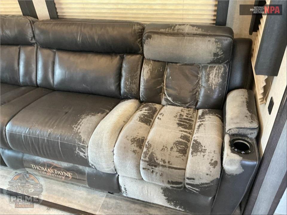 2019 Keystone Rv M-417 - CARBON TOY HAULER TOY HAULER SERIES — фото 10