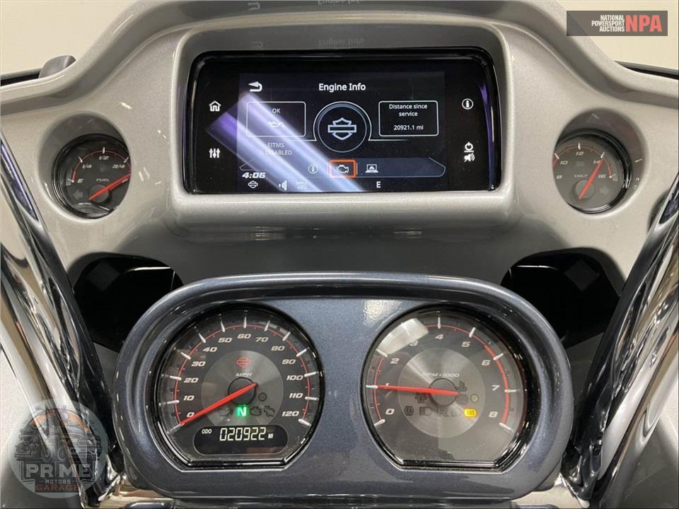 2019 Harley-Davidson FLTRXSE CVO ROAD GLIDE — фото 5
