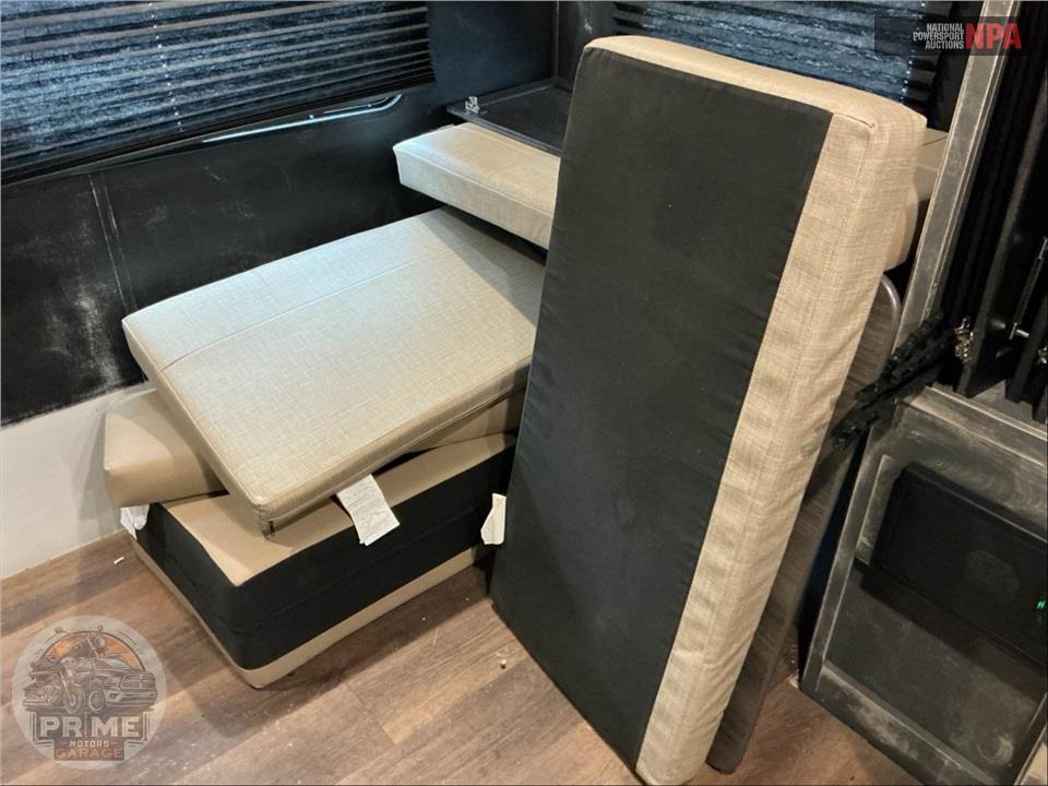 2025 Keystone Rv M-1900 RD - BULLET CLASSIC SERIES — фото 10