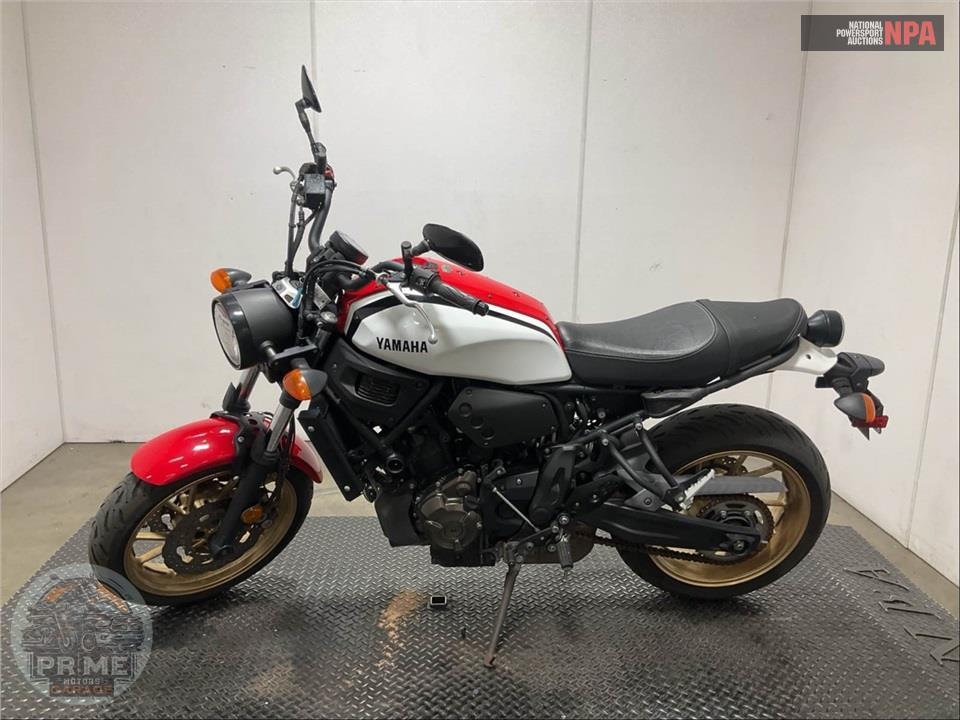 2021 Yamaha XSR700 — фото 3