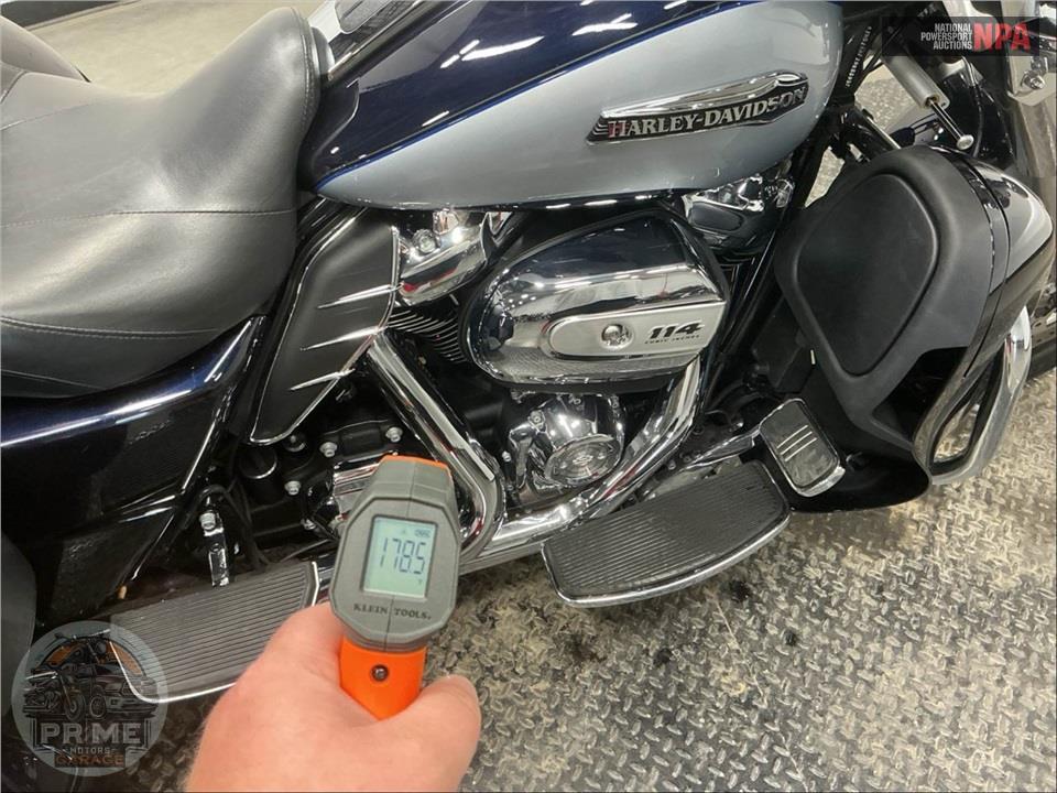 2019 Harley-Davidson FLHTCUTG TRI GLIDE ULTRA — фото 8