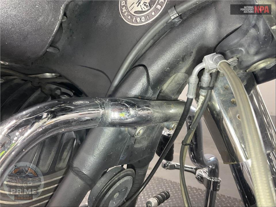 2019 Indian Motorcycle CHIEFTAIN — фото 11