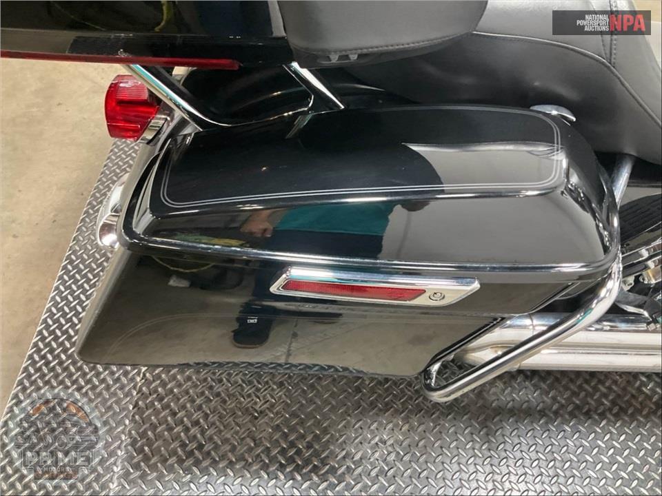 2019 Harley-Davidson FLHTCU ELECTRA GLIDE ULTRA CLASSIC — фото 26