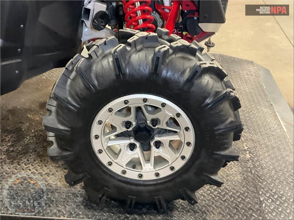 2025 Can-Am MAVERICK X3 X MR 72" TURBO RR — фото 21
