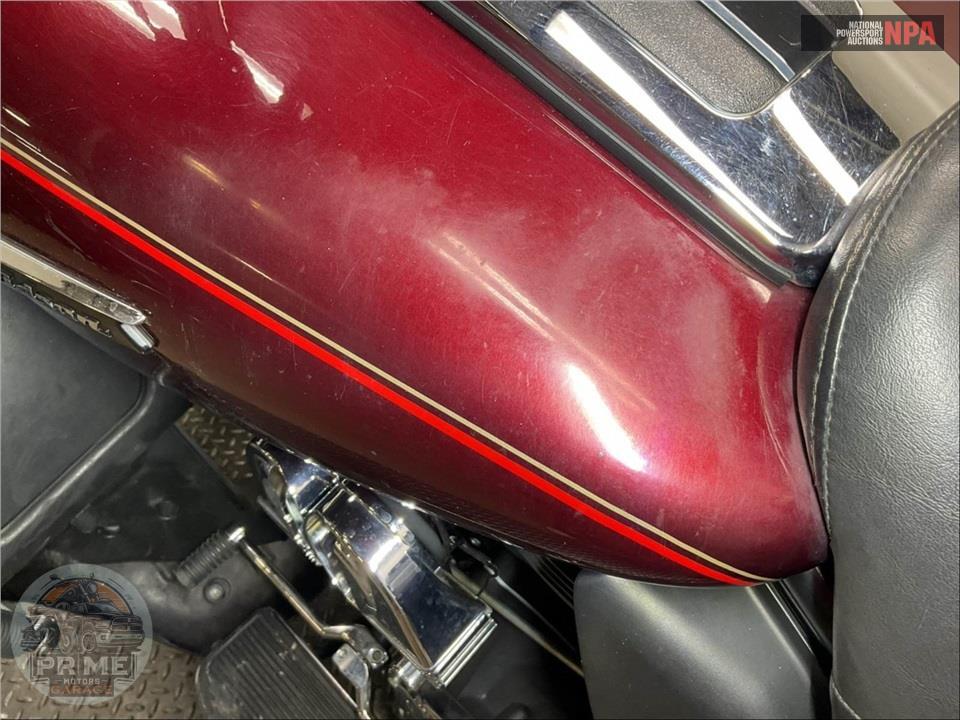 2016 Harley-Davidson FLTRU ROAD GLIDE ULTRA — фото 6