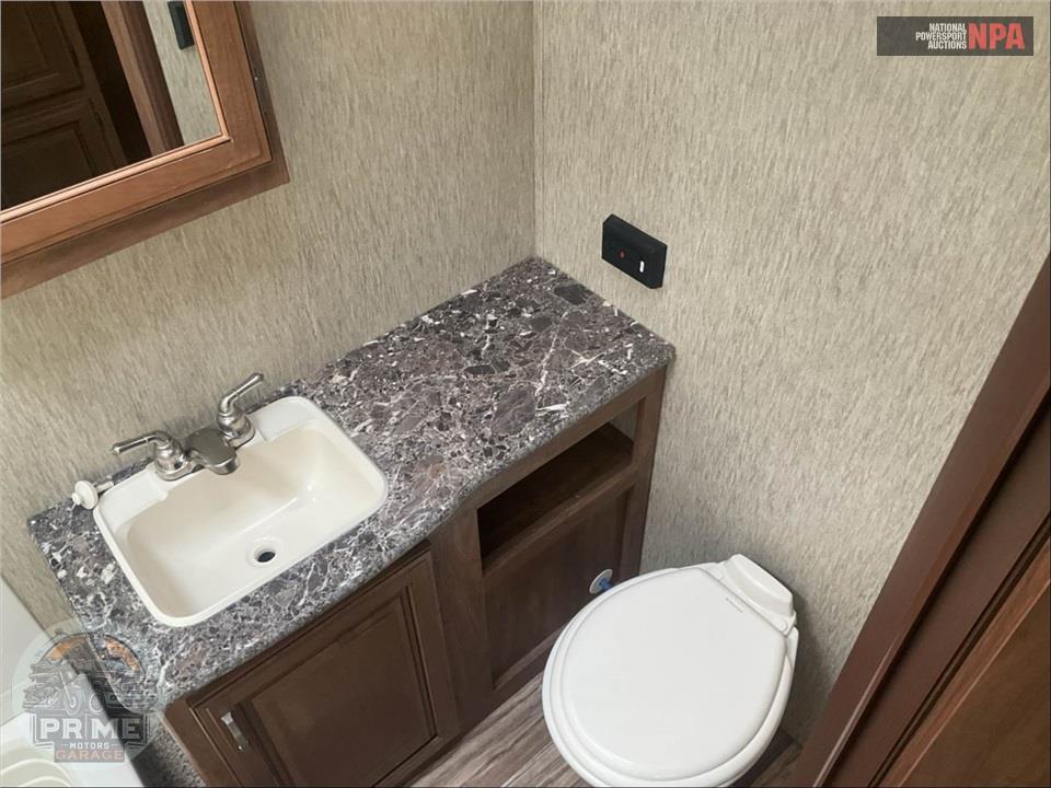 2016 Keystone Rv M-333 BH - LAREDO SERIES — фото 15