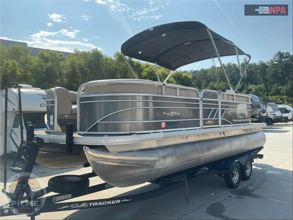 2023 Tracker Marine PARTY BARGE 20 DLX(**) SUN TRACKER SERIES L=22/E=1 90HP MERC OB — фото 2
