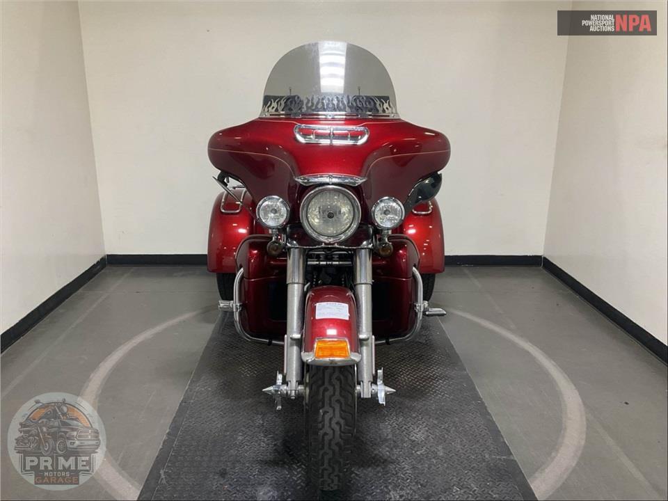 2009 Harley-Davidson FLHTCUTG TRIGLIDE ULTRA CLASSIC — фото 2