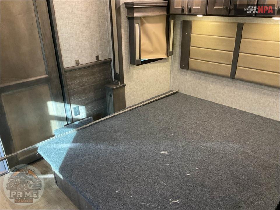 2023 Vanleigh Rv M-41LKB - BEACON FIFTH WHEEL SERIES — фото 11