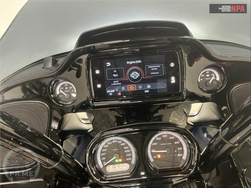 2023 Harley-Davidson FLTRK ROAD GLIDE LIMITED — фото 5