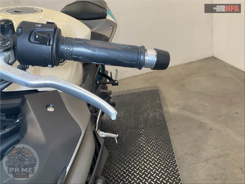 2024 Yamaha YZF-R3 — фото 20