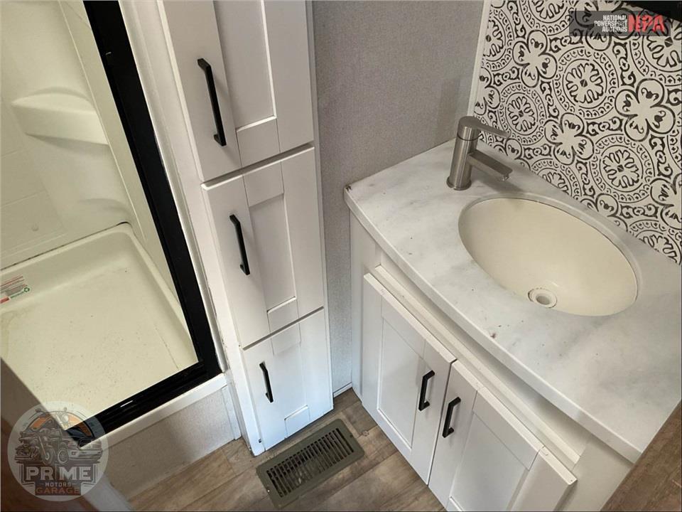 2021 Keystone Rv M-370 RL - ARCADIA FIFTH WHEEL SERIES — фото 13
