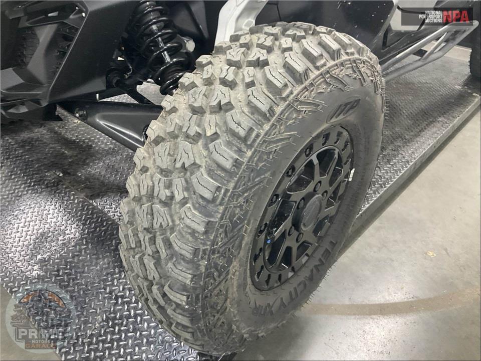 2024 Can-Am MAVERICK R X RS WITH SMART-SHOX — фото 15