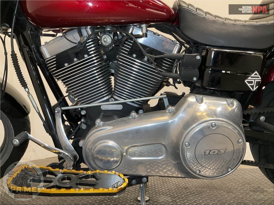 2016 Harley-Davidson FLD-103 DYNA SWITCHBACK — фото 7
