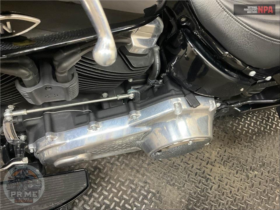 2018 Harley-Davidson FLSL SOFTTAIL SLIM — фото 10