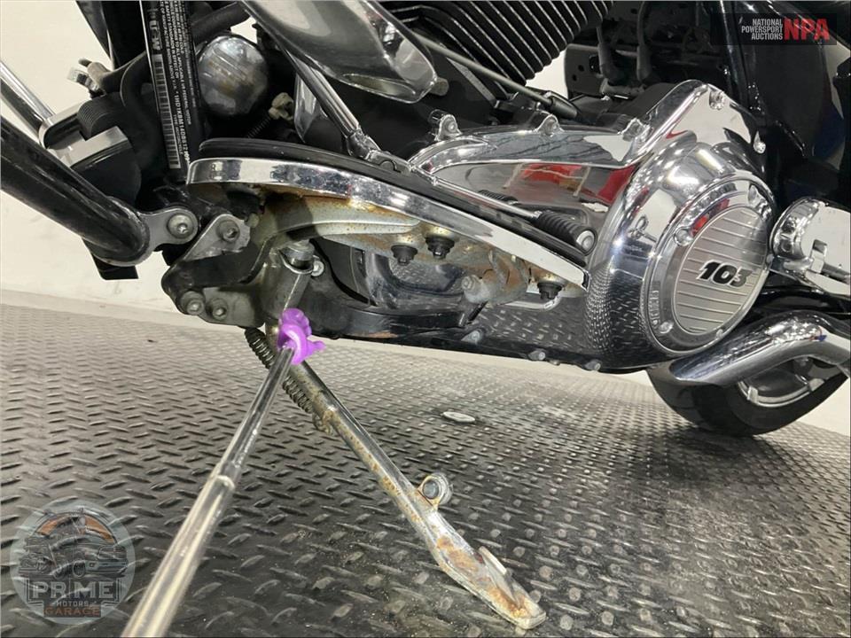 2013 Harley-Davidson FLHX STREET GLIDE — фото 32