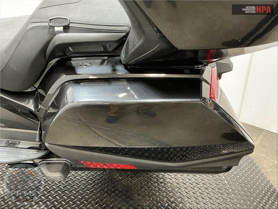 2021 Honda GL1800D GOLDWING TOUR DCT — фото 15