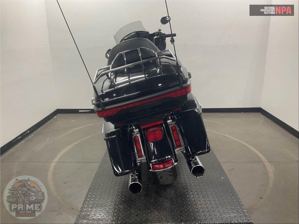 2015 Harley-Davidson FLHTK ELECTRA GLIDE ULTRA LIMITED — фото 4