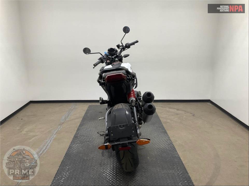 2023 Indian Motorcycle FTR S (TWO TONE) — фото 4