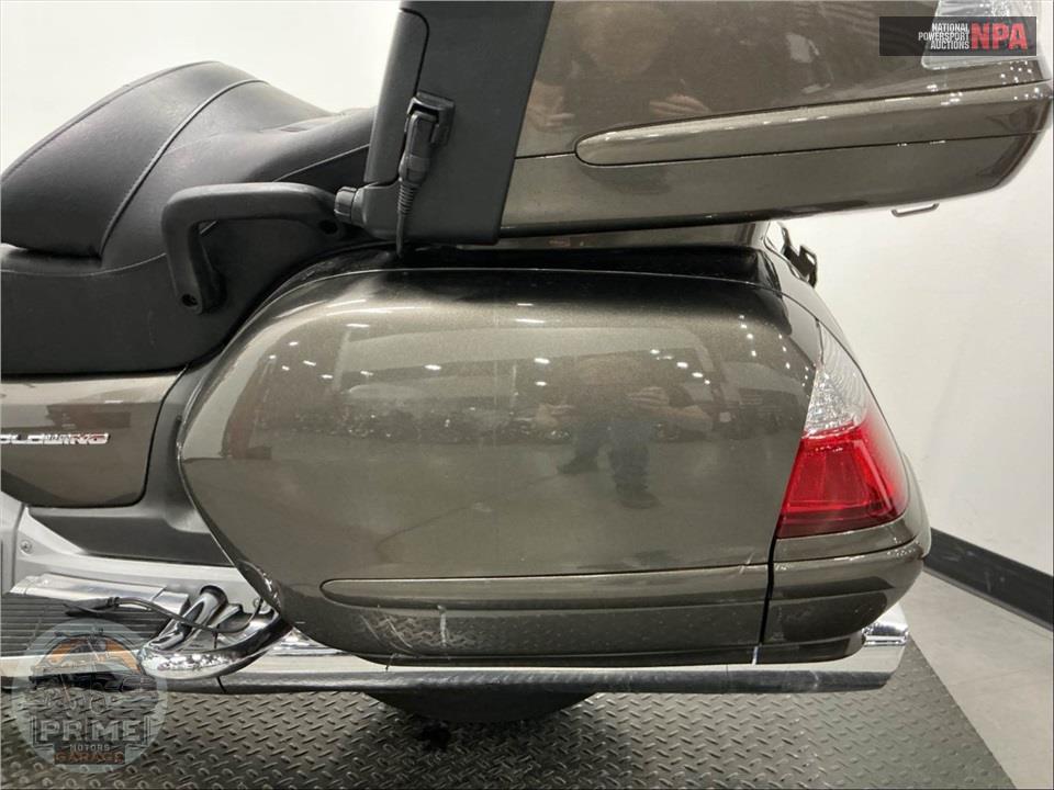 2009 Honda GL18HPM9 GOLDWING — фото 20