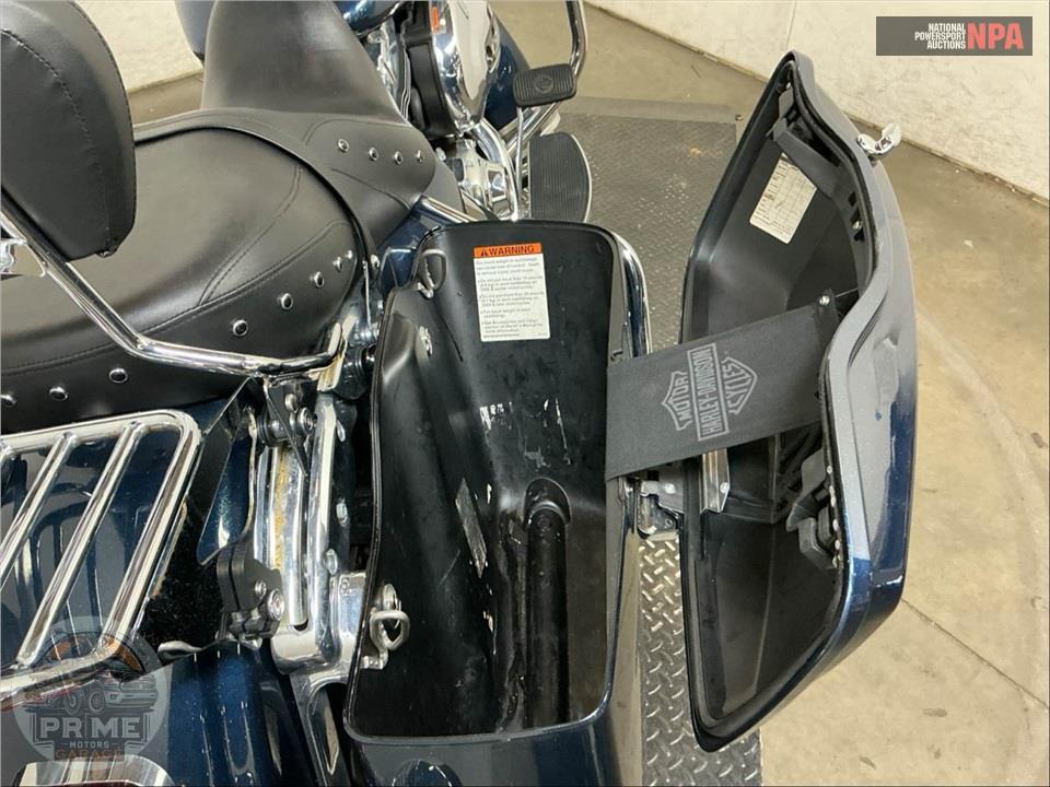 2016 Harley-Davidson FLHR ROAD KING — фото 25